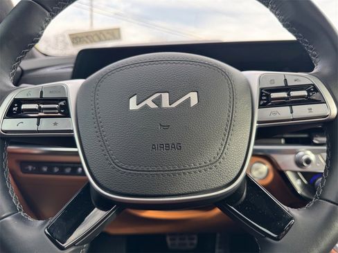 Certified 2025 Kia Telluride SX Prestige X-Line image 19