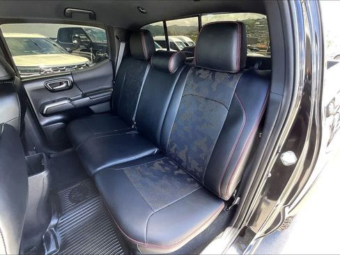 Used 2023 Toyota Tacoma TRD Off-Road AWD/4WD image 29