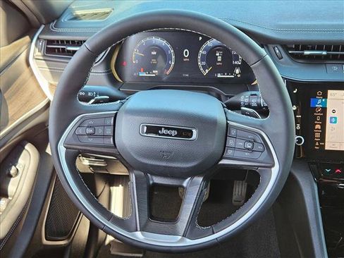 New 2026 Jeep Grand Cherokee Altitude AWD/4WD image 12