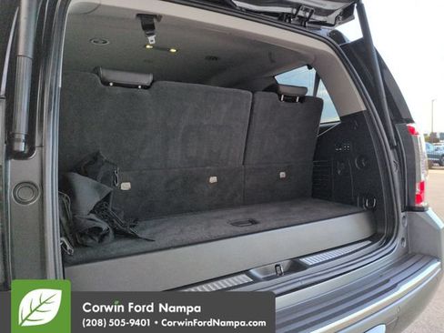 Used 2019 GMC Yukon Denali AWD/4WD image 30