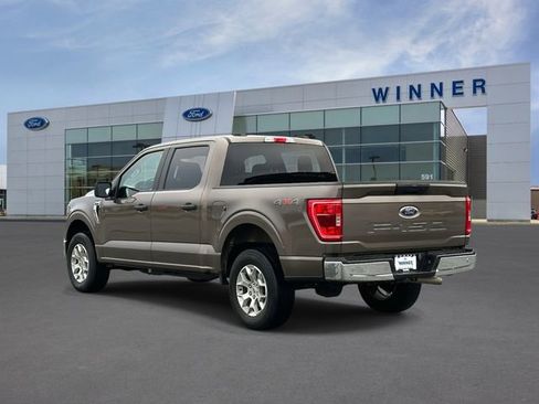 Used 2023 Ford F150 XLT image 3