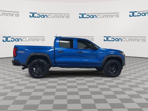 Used 2023 Chevrolet Colorado Trail Boss w/ LPO, Dark Essentials Package AWD/4WD image 9
