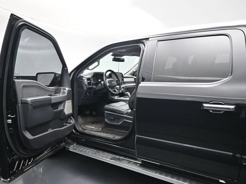 Used 2023 Ford F150 Lariat w/ Trailer Tow Package AWD/4WD image 8
