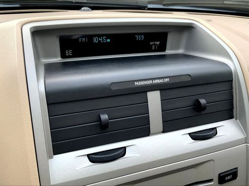 Used 2012 Ford Escape XLT FWD image 31