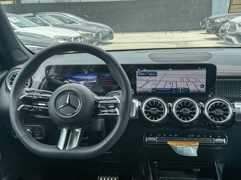 Used 2024 Mercedes-Benz EQB 350 4MATIC SUV image 13