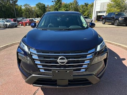 New 2026 Nissan Rogue SV image 4