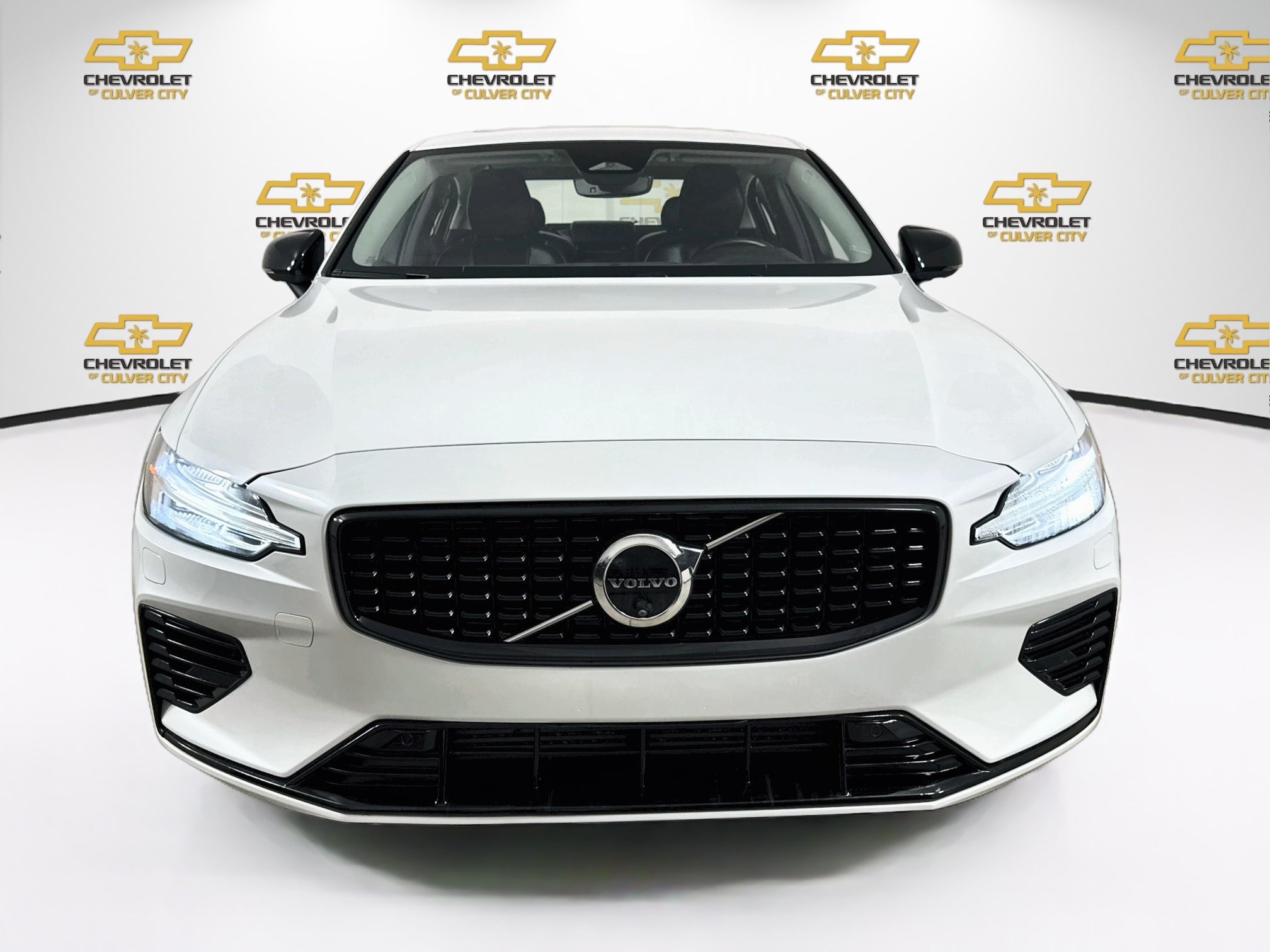 Used 2024 Volvo S60 T8 Plus w/ Climate Package AWD/4WD image 2