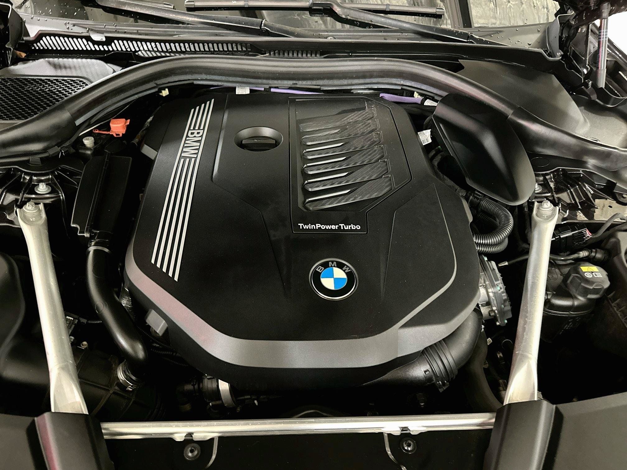 Used 2022 BMW 540i w/ Convenience Package RWD image 31