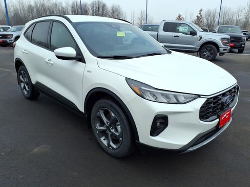 New 2026 Ford Escape ST-Line Select image 4