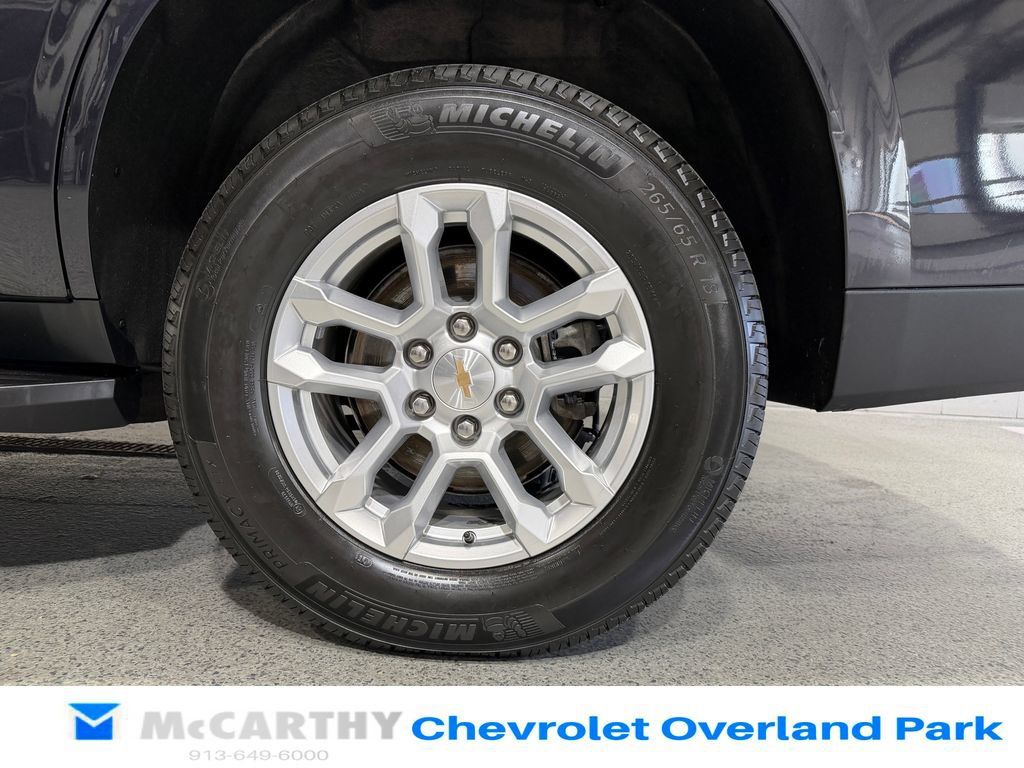 Used 2025 Chevrolet Tahoe LT AWD/4WD image 33