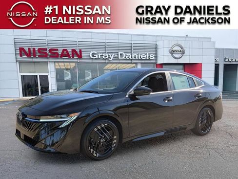 New 2026 Nissan Sentra SR w/ Floor Mat Package image 4