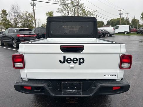 Used 2020 Jeep Gladiator Sport w/ Quick Order Package 24S image 7