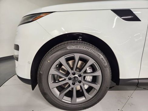 New 2026 Land Rover Range Rover Sport SE AWD/4WD image 11