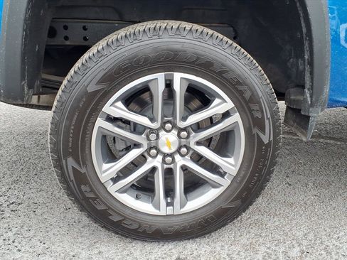 Certified 2022 Chevrolet Colorado W/T w/ Custom Special Edition image 7