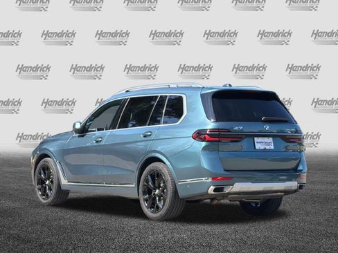 Used 2025 BMW X7 xDrive40i AWD/4WD image 7