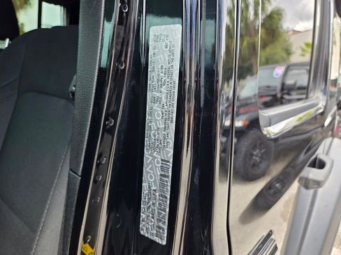 Certified 2021 Jeep Wrangler Unlimited Sport AWD/4WD image 18