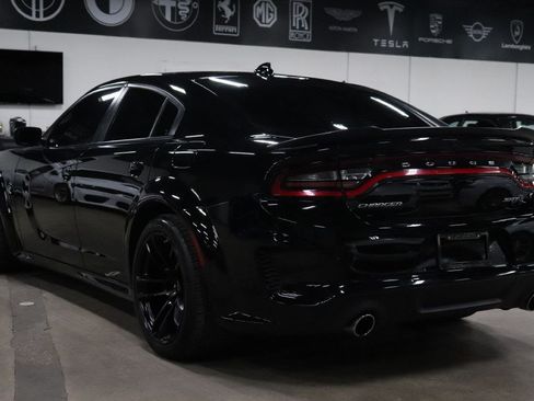 Used 2022 Dodge Charger SRT Hellcat RWD image 3