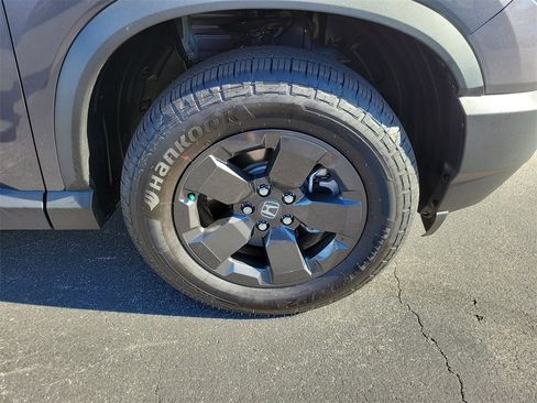 Certified 2026 Honda Passport RTL image 6