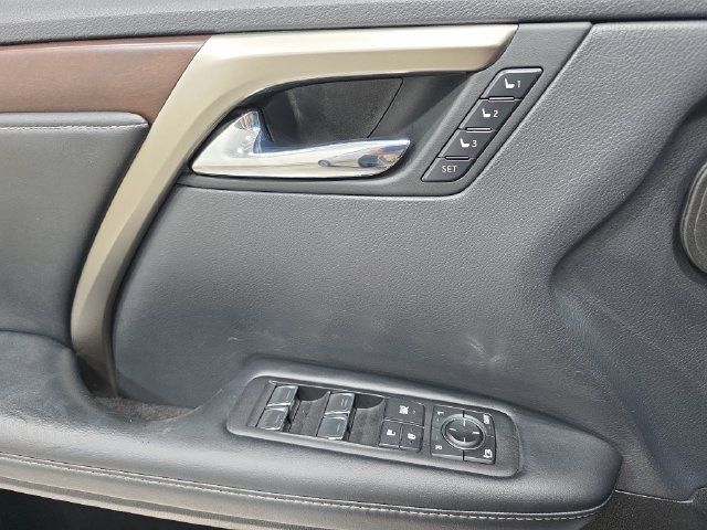 Used 2022 Lexus RX 450h AWD w/ Premium Package image 25
