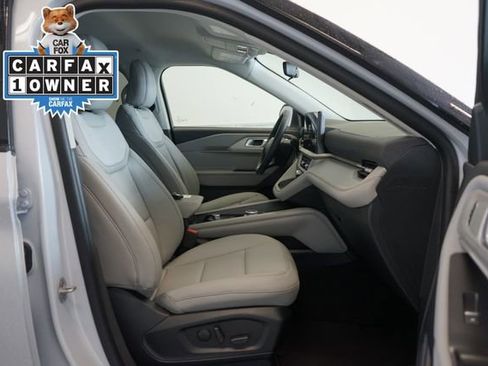 Used 2026 Ford Explorer Active w/ Active Comfort Package AWD/4WD image 35