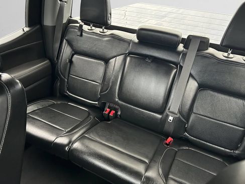 Used 2022 Chevrolet Silverado 1500 RST AWD/4WD image 16
