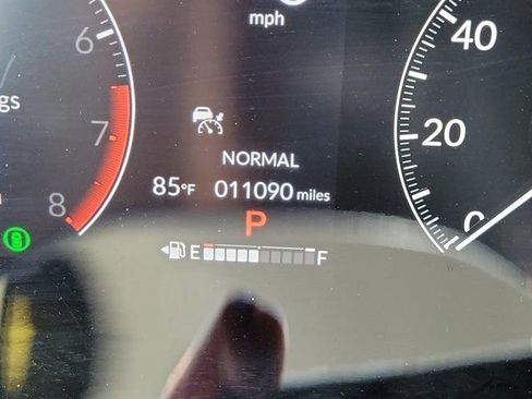 Used 2025 Honda CR-V EX image 24