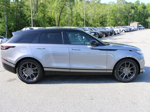 Used 2022 Land Rover Range Rover Velar R-Dynamic S AWD/4WD image 9