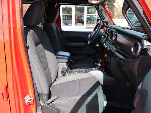 Used 2022 Jeep Wrangler Unlimited Sport image 48