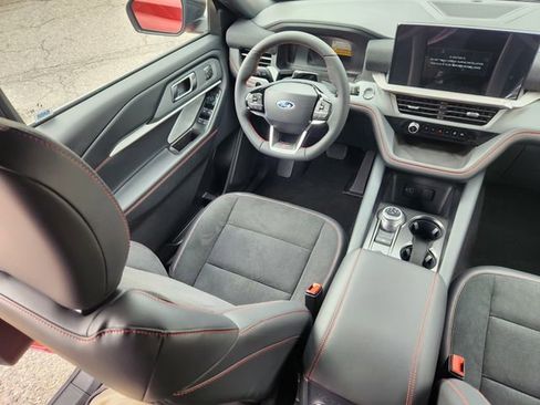 New 2026 Ford Explorer ST image 10