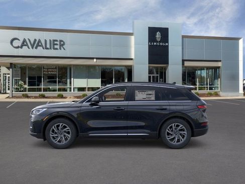 Used 2025 Lincoln Corsair FWD w/ Equipment Group 101A image 3