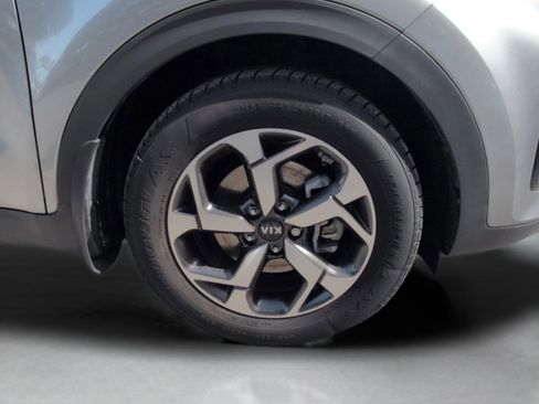 Used 2020 Kia Sportage LX w/ LX Popular Package image 10