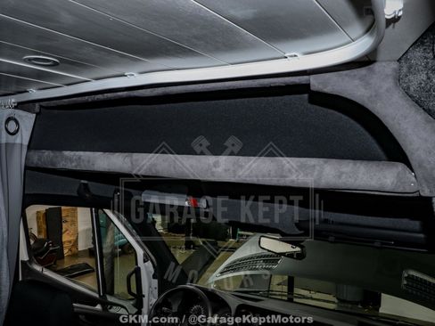 Used 2020 Mercedes-Benz Sprinter 2500 image 88