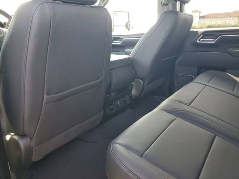 Used 2026 GMC Sierra 2500 SLT image 22