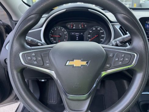 Used 2024 Chevrolet Malibu LT FWD image 13