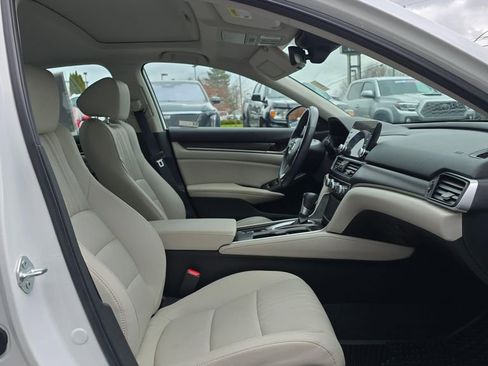 Used 2021 Honda Accord EX-L image 10