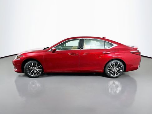 Certified 2025 Lexus ES 300h w/ Premium Package image 4