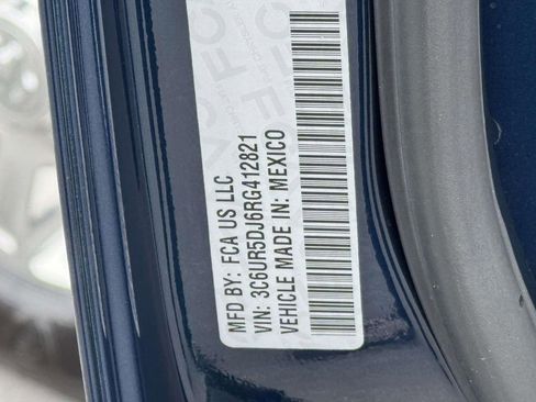 Used 2024 RAM 2500 Big Horn w/ Bed Utility Group image 31