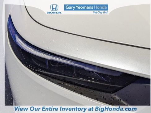 Certified 2025 Honda Accord LX image 13