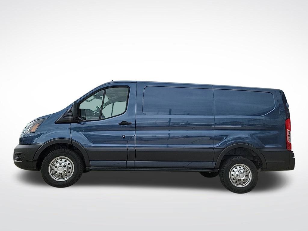Used 2025 Ford Transit 150 Low Roof AWD image 2