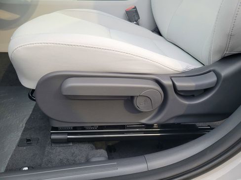 New 2026 Hyundai Kona SEL Sport image 13