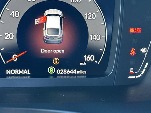 Certified 2023 Acura Integra A-Spec image 32