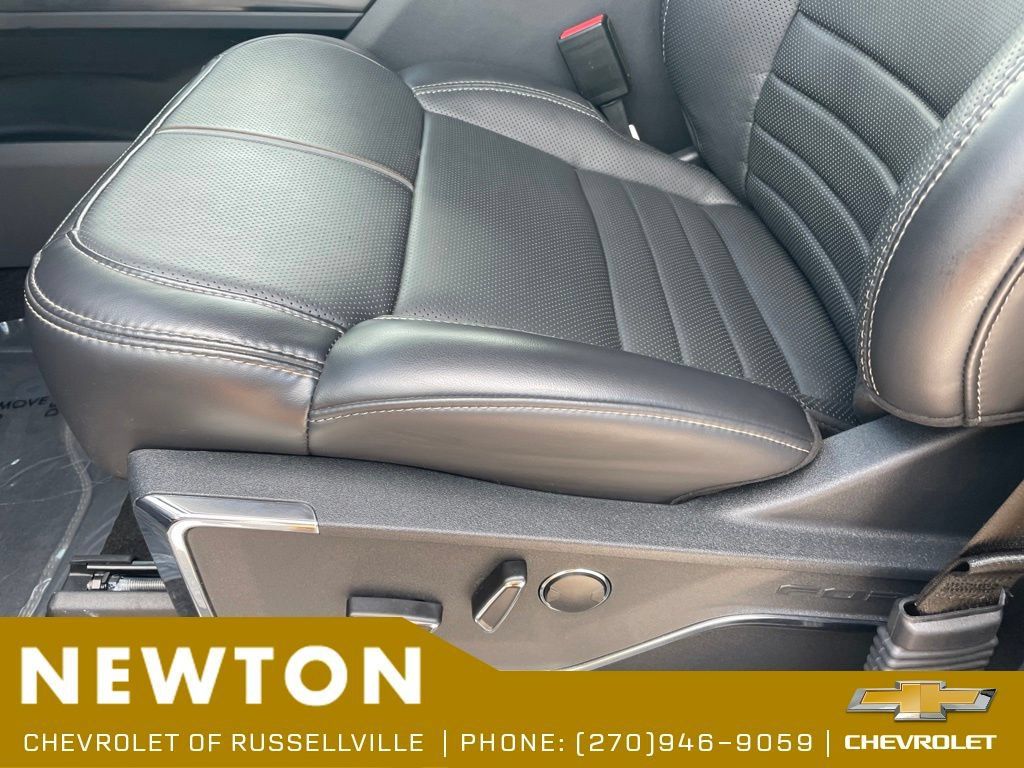 Used 2026 Ford F150 Platinum AWD/4WD image 6