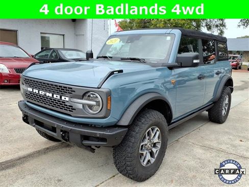Used 2021 Ford Bronco Badlands image 3