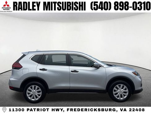 Used 2020 Nissan Rogue S AWD/4WD image 20