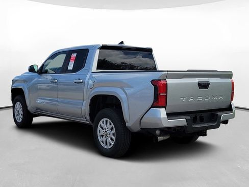 New 2026 Toyota Tacoma SR5 RWD image 6