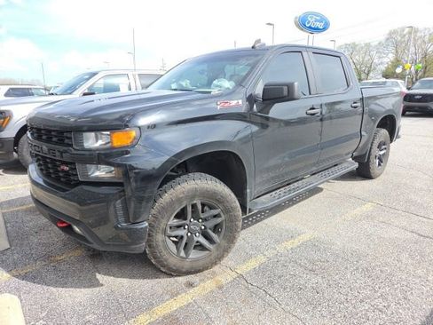 Used 2022 Chevrolet Silverado 1500 Custom Trail Boss AWD/4WD image 1