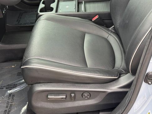 Used 2025 Honda Odyssey Touring image 20