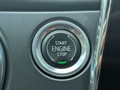 Used 2023 Chevrolet Blazer Premier FWD image 29