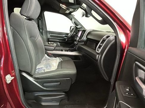 Used 2023 RAM 1500 Big Horn AWD/4WD image 30