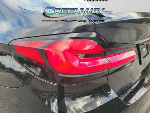 Used 2023 BMW 530i w/ Convenience Package image 17